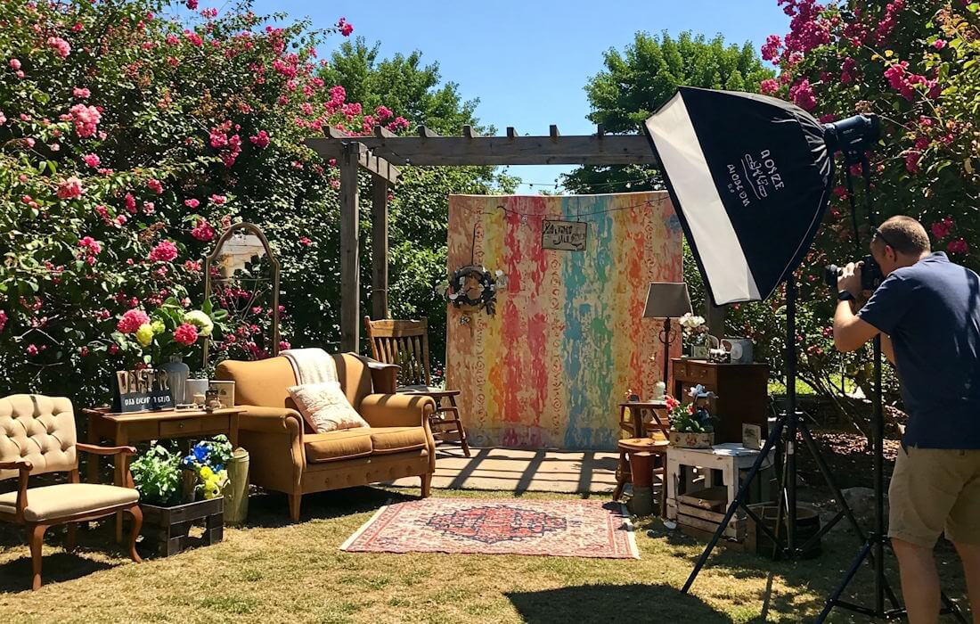 Read more about the article Transform Any Space into a Picture-Perfect Photo Zone